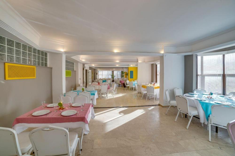 The View City Hotel Kuşadası Exterior photo