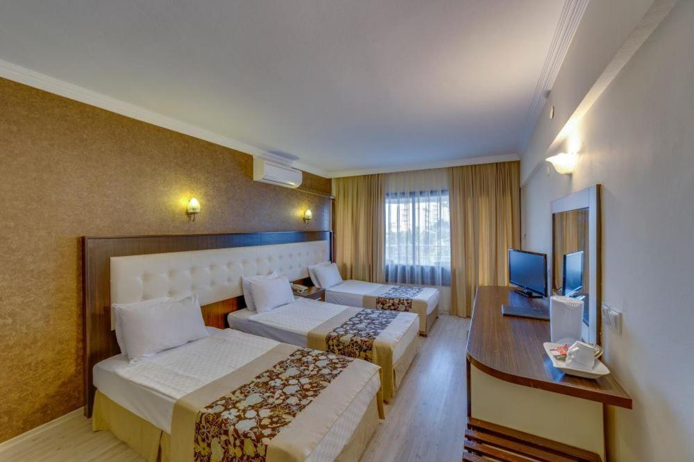 The View City Hotel Kuşadası Exterior photo