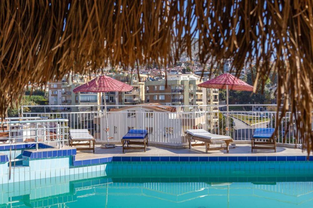 The View City Hotel Kuşadası Exterior photo