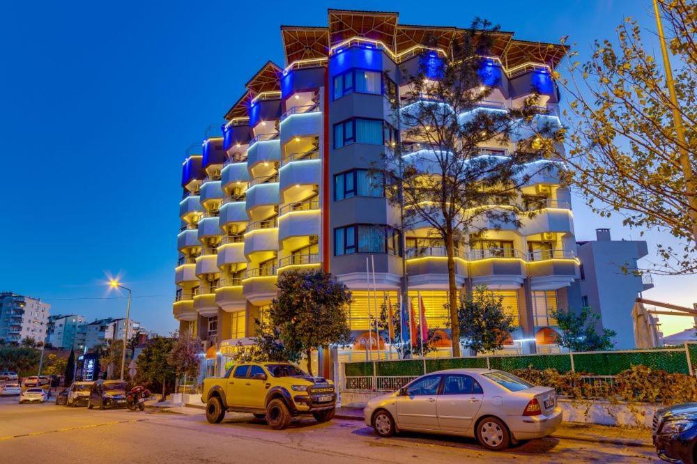 The View City Hotel Kuşadası Exterior photo